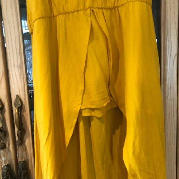 Maurices size Large yellow High-Low adjustable camisole shade of dark marigold - Picture 6 of 13